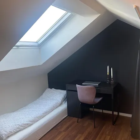 Close To The Centre Apartment *